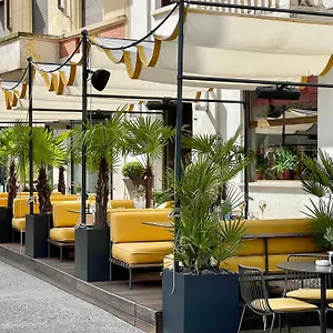 https://posta-design-hotel.it-lombardy.com
