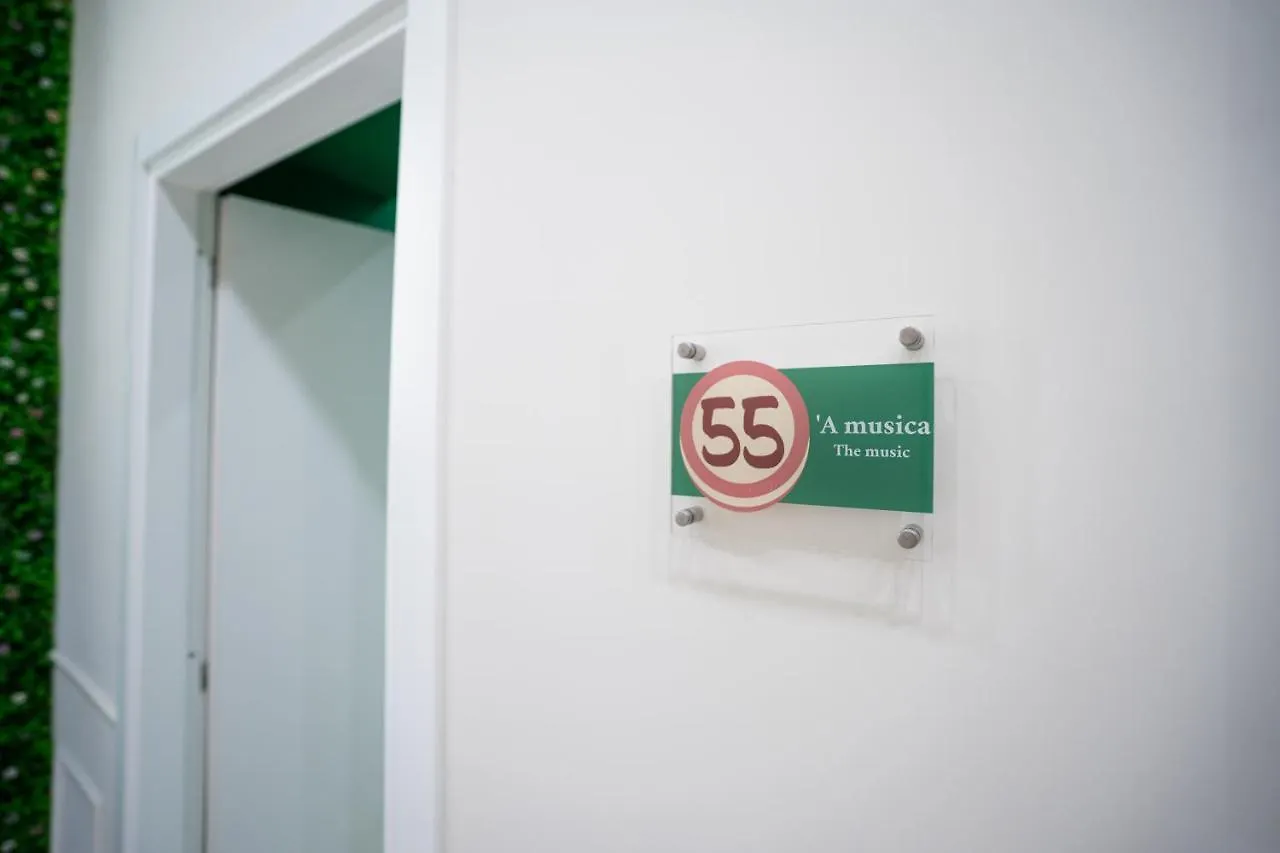 Terno Su Napoli Sanita Bed & Breakfast Italy